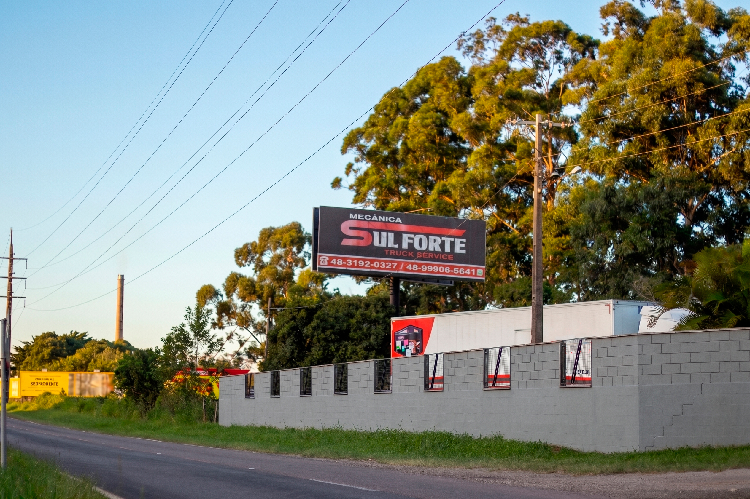 Diagnóstico eletrônico em caminhão pesado na Sul Forte Tubarão